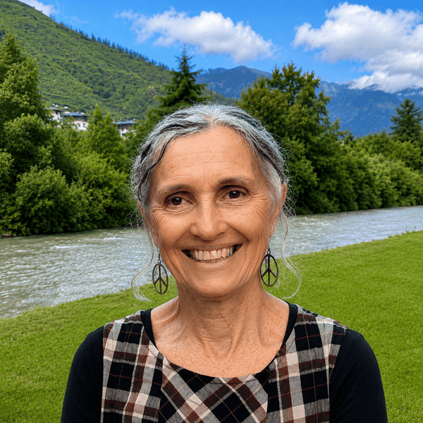Chetana (Karen Wilson)